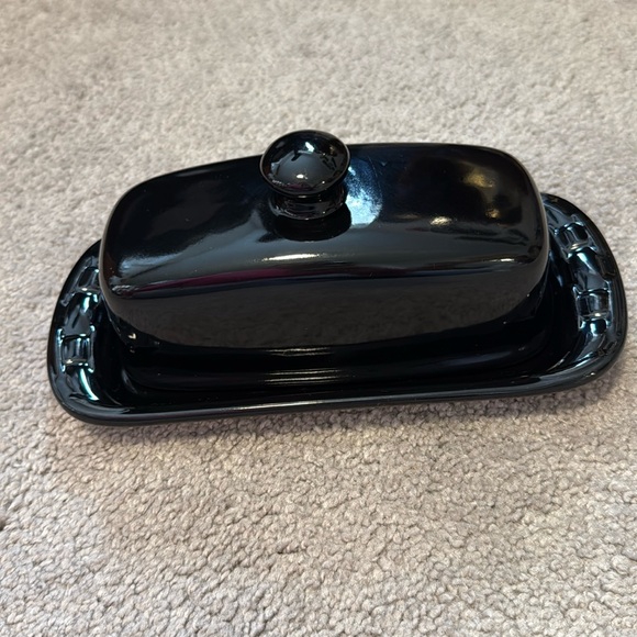 Longaberger Other - Longaberger Black Woven Traditions Butter Dish with Lid Used